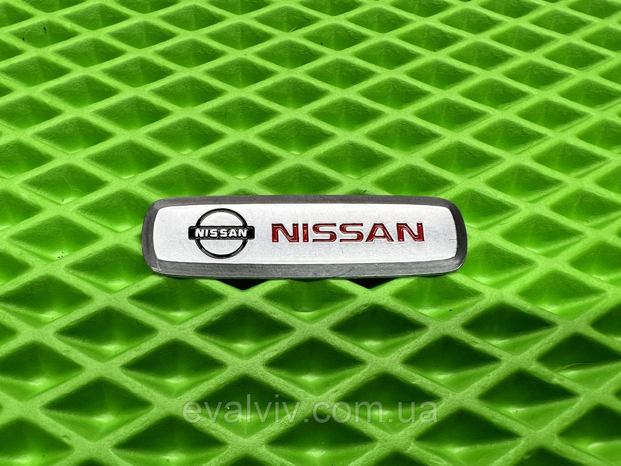 Логотип Nissan на килимки для авто та іншу автоатрибутику, фото 1