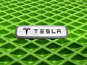 Логотип Tesla на килимки для авто та іншу автоатрибутику
