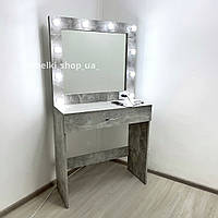 Макияжный столик с подсветкой. Туалетный столик с зеркалом и лампами