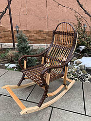Крісло-гойдалка з лози від українського виробника