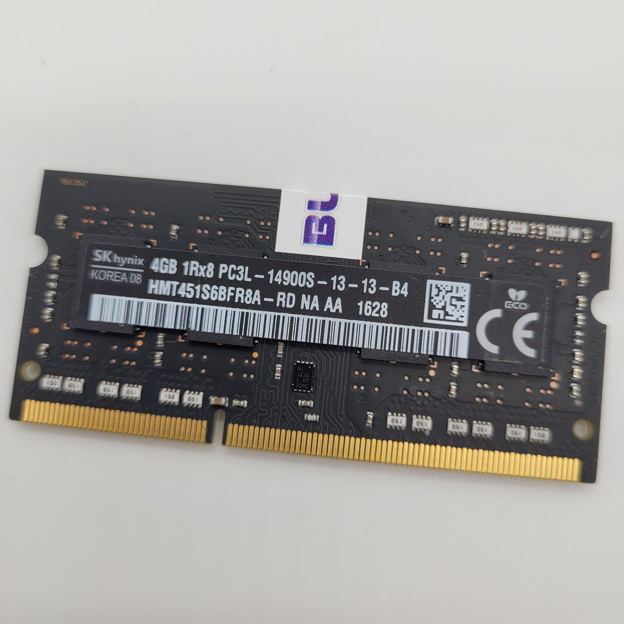 Оперативна пам'ять для ноутбука Hynix SODIMM DDR3L 4Gb 1866MHz PC3L-14900s 1R8 CL13 (HMT451S6BFR8A-RD NA AA) Б/В