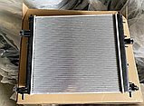 Радіатор основний Chevrolet Camaro 2.0L/3.6L 2016-2019, фото 2