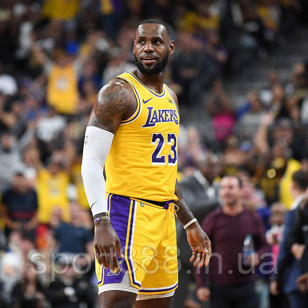 23 James Los Angeles Lakers www.sport888.in.ua 1369576651