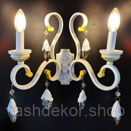 ББра-свічка декоративна з підвісками 2 лампи біла із золотом 38х40 см, фото 2