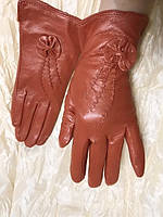 Женские перчатки из натуральной мягкой кожи цвета уточняем коричнево-коралловый