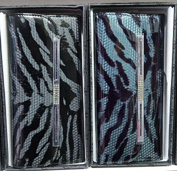 Гаманець жіночий лаковий зі штучної шкіри в різних кольорах Glam