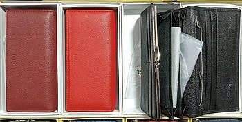 Гаманець жіночий на магніті зі штучної шкіри у різних кольорах Glam