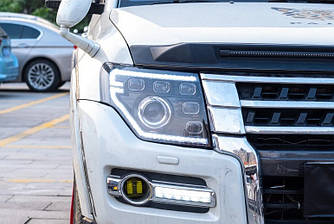 Передні фари Mitsubishi Pajero Wagon 4 тюнінг Full Led оптика (V3)
