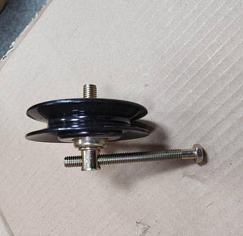 Ролик натягувача ременя генератора під ремінь профілю А універсальний для спецтехніки