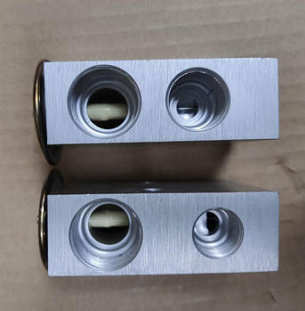 Клапан терморегулювальний ТРВ вентиль для техніки John Deere