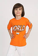Качественная футболка оранжевого цвета с надписями для мальчика