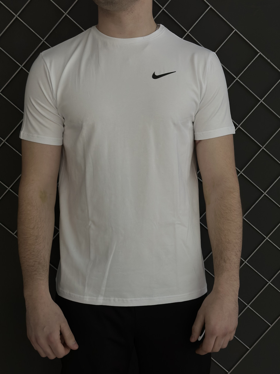 Чоловіча футболка Nike біла бавовняна літня ⁇ Теніска Найк спортивна на літо, фото 1