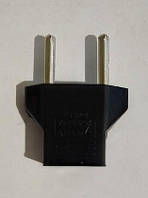 Перехідник (adapter) євророзетка З 2 чорний