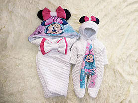 Яскравий весняний комплект на виписку з пологового будинку для новонароджених Мікі Маус ШкодаМода Рожевий