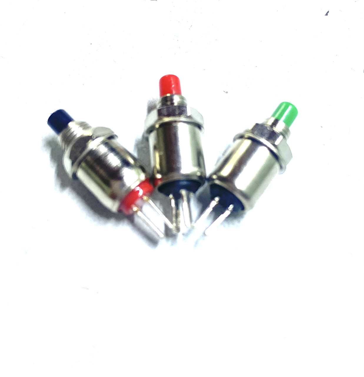 Кнопка натискна без фіксації 125 В, 0.5 А, 2 контакти