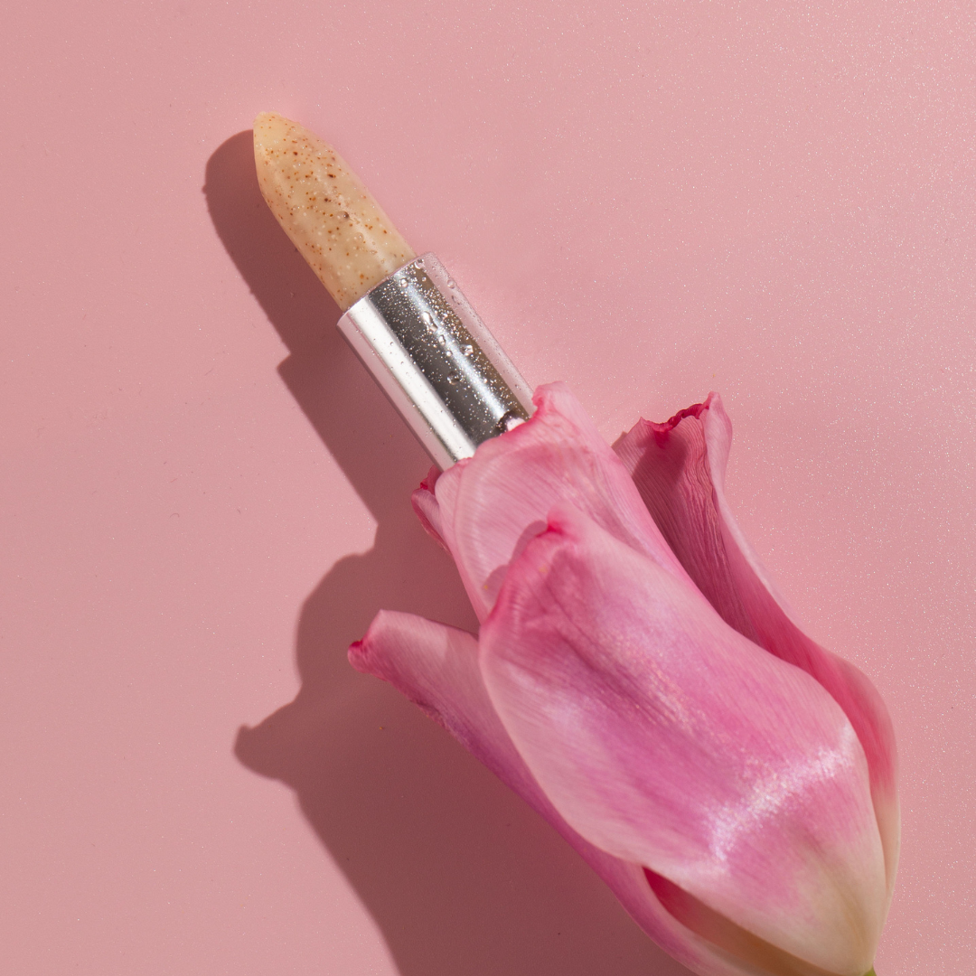Відновлювальний Скраб для губ з пом'якшувальним бальзамом Scrub Balm Lip Nanorevit Paese 4,5g