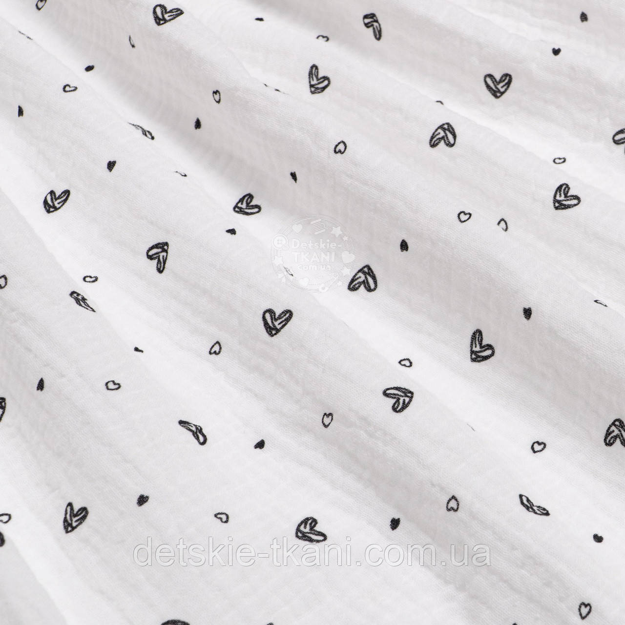 Двошаровий жатий муслін "Намальовані чорні сердечка, фон - айворі", ширина 135 см, фото 1