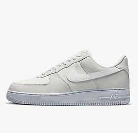 Оригінальні чоловічі кросівки Nike Air Force 1 '07 LV8 EMB (DV0787-100)