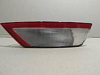 Правый задний фонарь в бампере кузов HB (задний ход) красно-белый без лампы Форд Фокус 08-10 / FORD FOCUS II (