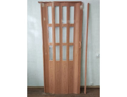 Дверь гармошка пластиковая полуостекленная, № 5 ОЛЬХА, глянцевая - фото 1 - id-p296101589
