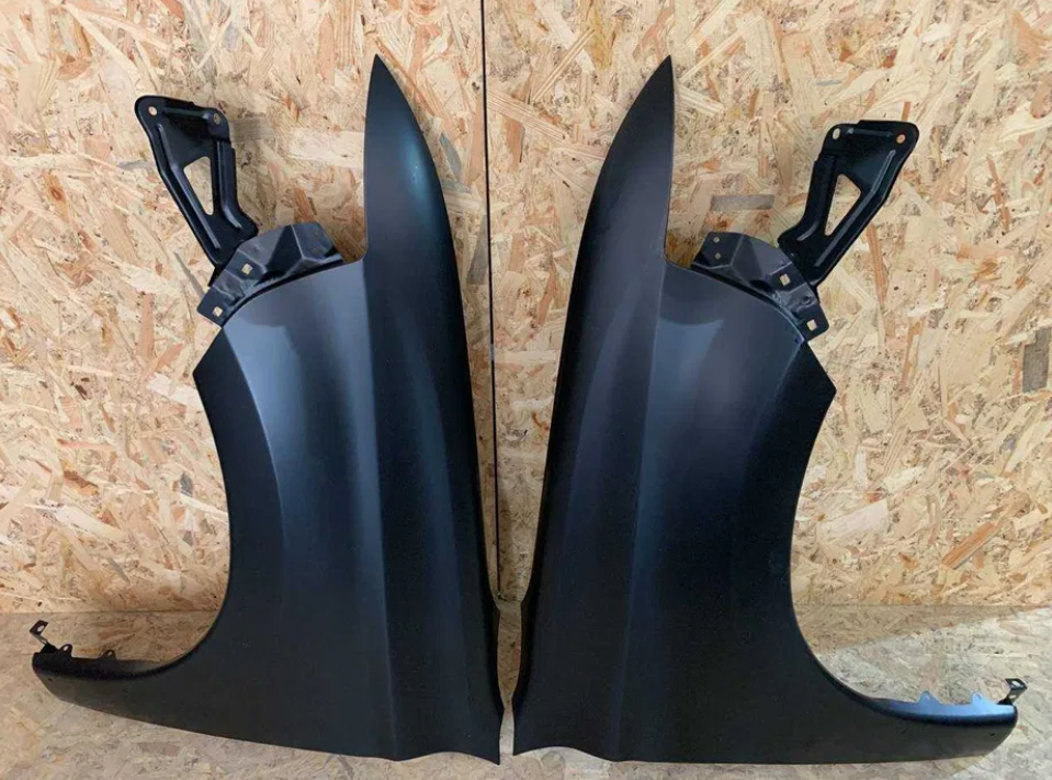 Крило Mitsubishi Outlander 2016 2017 2018 2019 2020, фото 1