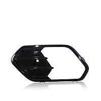 GJ5Z17E811BA Накладка протитуманки ліва глянець Ford Escape 17-19