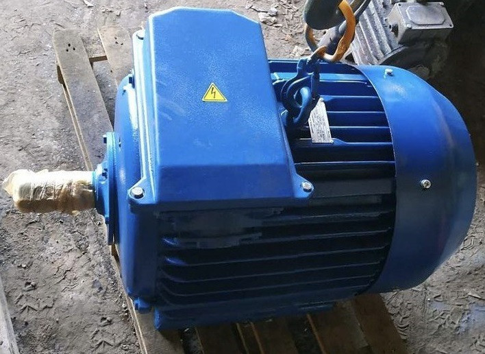 4АМ250М2 (електродвигун 4АМ250М2 90 кВт 3000 об/хв), фото 1