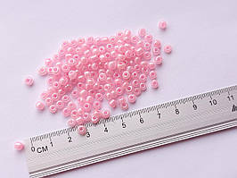 Бісер великий № 6/0 3.5-4 мм. Китай. 15 грам. Рожевий пастельний
