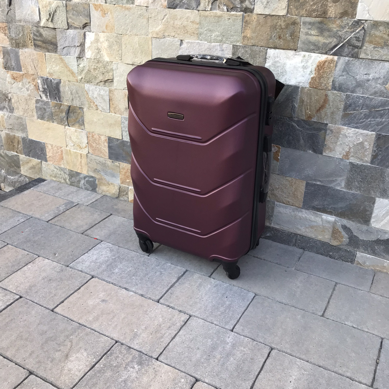 Валіза дорожня середня Wings 147 M Бордовий, фото 1