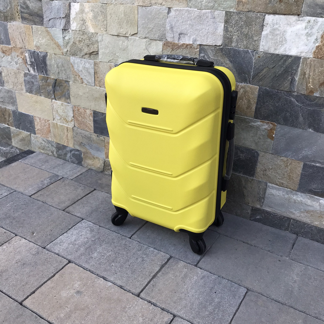 Валіза дорожня мала Wings 147 S Жовта, фото 1