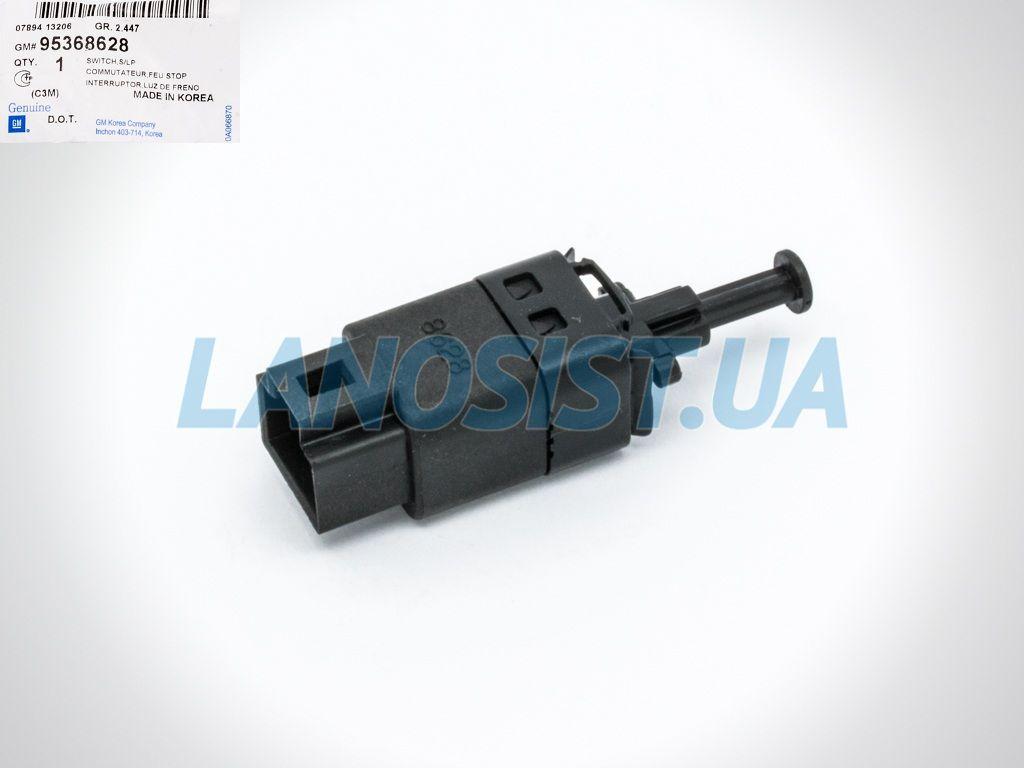 Датчик стоп сигналу Авео Лачетті (МКПП) GM 95368628