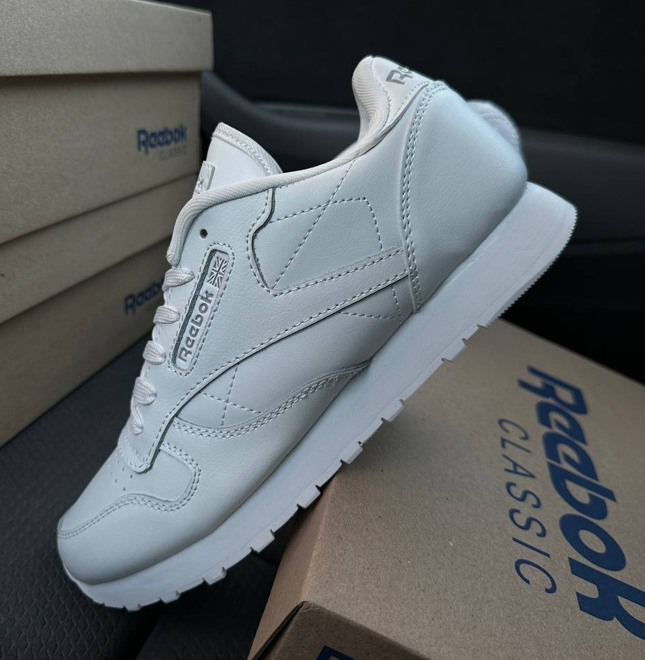 Чоловічі кросівки Reebok Classic Leather весна-осінь білі. Живе фото (рібок класік), фото 1