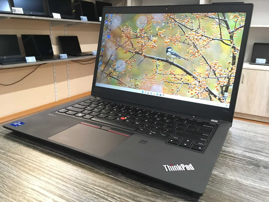 Ноутбук Lenovo ThinkPad P14s|14"FHD,IPS/i7-1185g7/32Gb/ 4GB/512 SSD