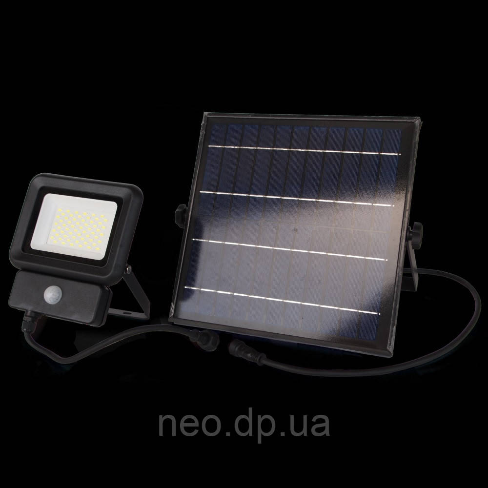 Прожектор LED LEBRON LF-20Solar LI-Ion 3,7 V/5,2 Ah 20W 6500K 1400Lm c д/д IP 65