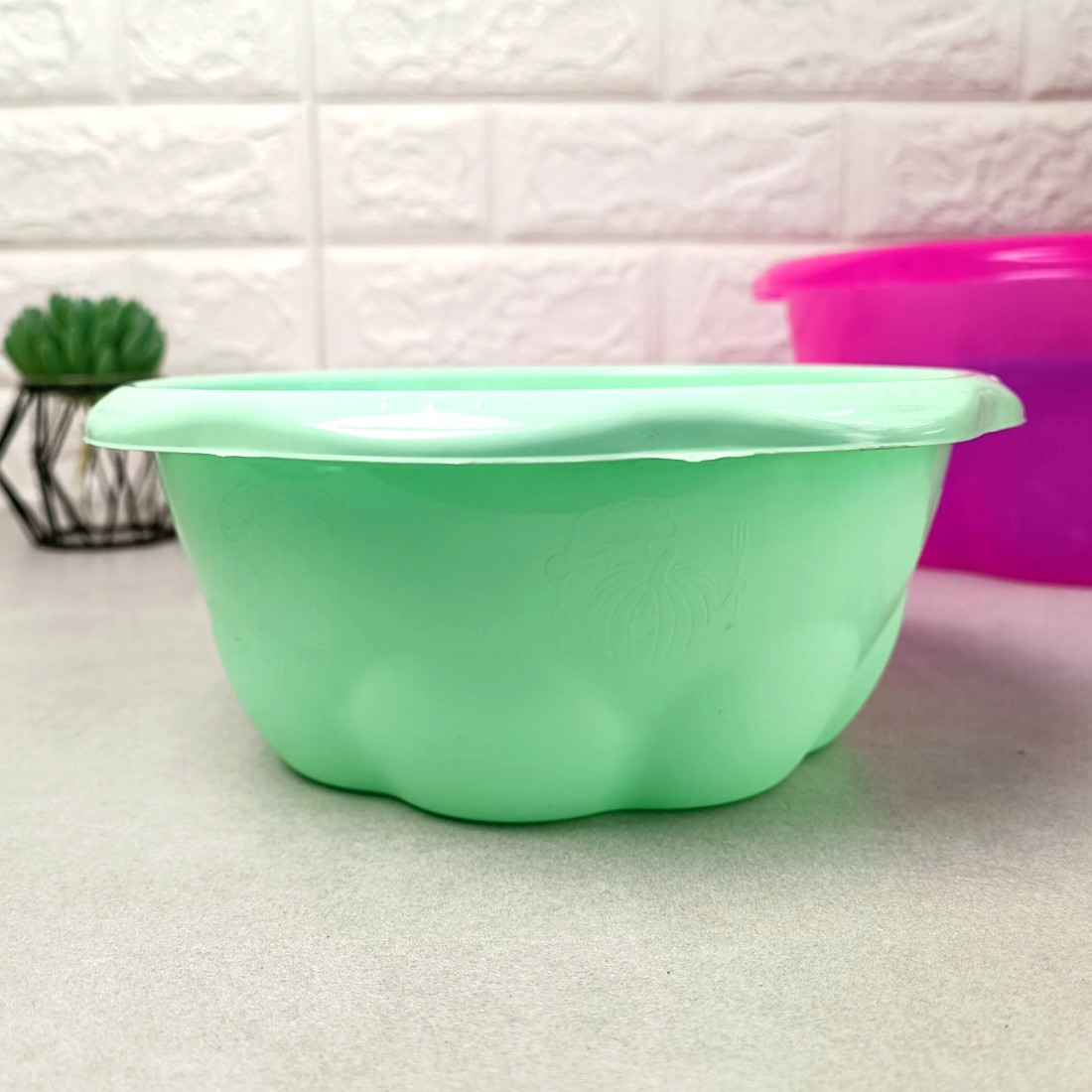 Пластикова кухонна миска 1.6л Господарочка Харків