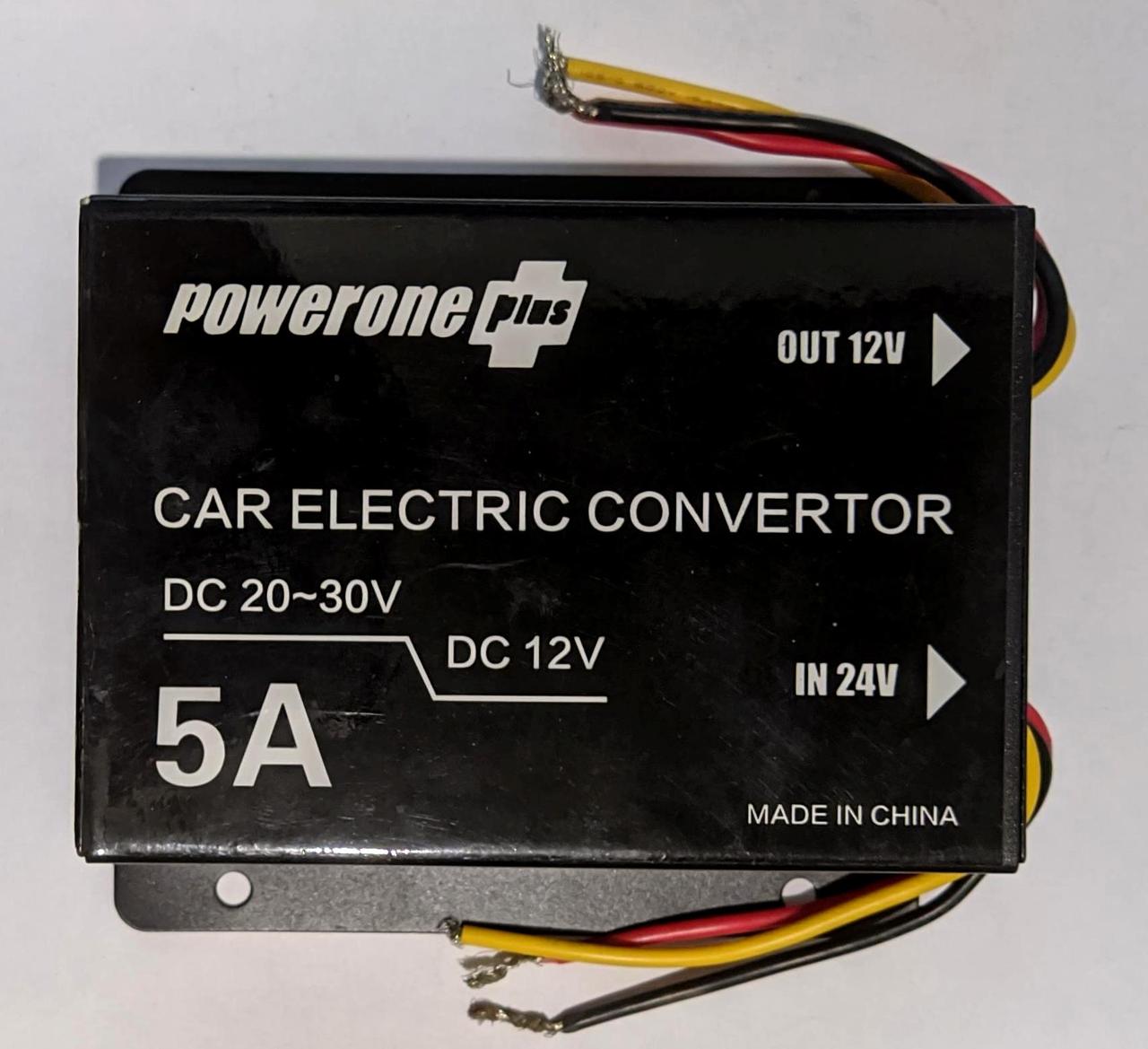 Перетворювач автомобільний конвертор PowerOne+ c 24 в 12 Вольт