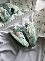 Стильні жіночі кроссівки Nike SB Dunk Low Barely Green. Класні кросси жіночі Найк СБ Данк., фото 5