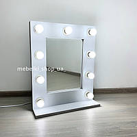 Зеркало косметическое с подсветкой на подставке