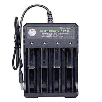 Зарядний пристрій BMAX Charger на 4 слоти Original (Black) | Портативна зарядка