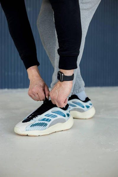 Yeezy boost cheap 700 adults