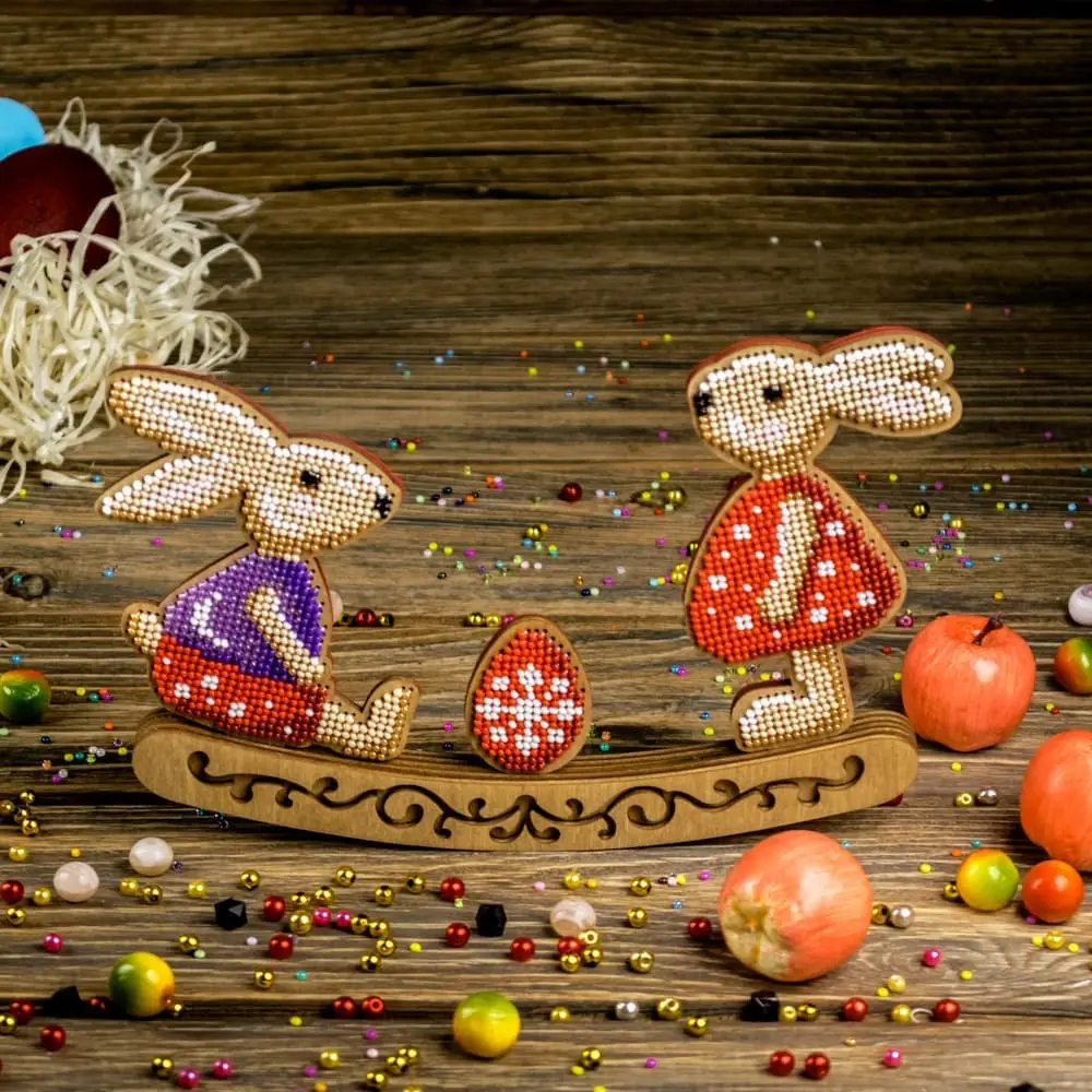 Набір для вишивання для дерева Кролики на гойдалці FLK-438