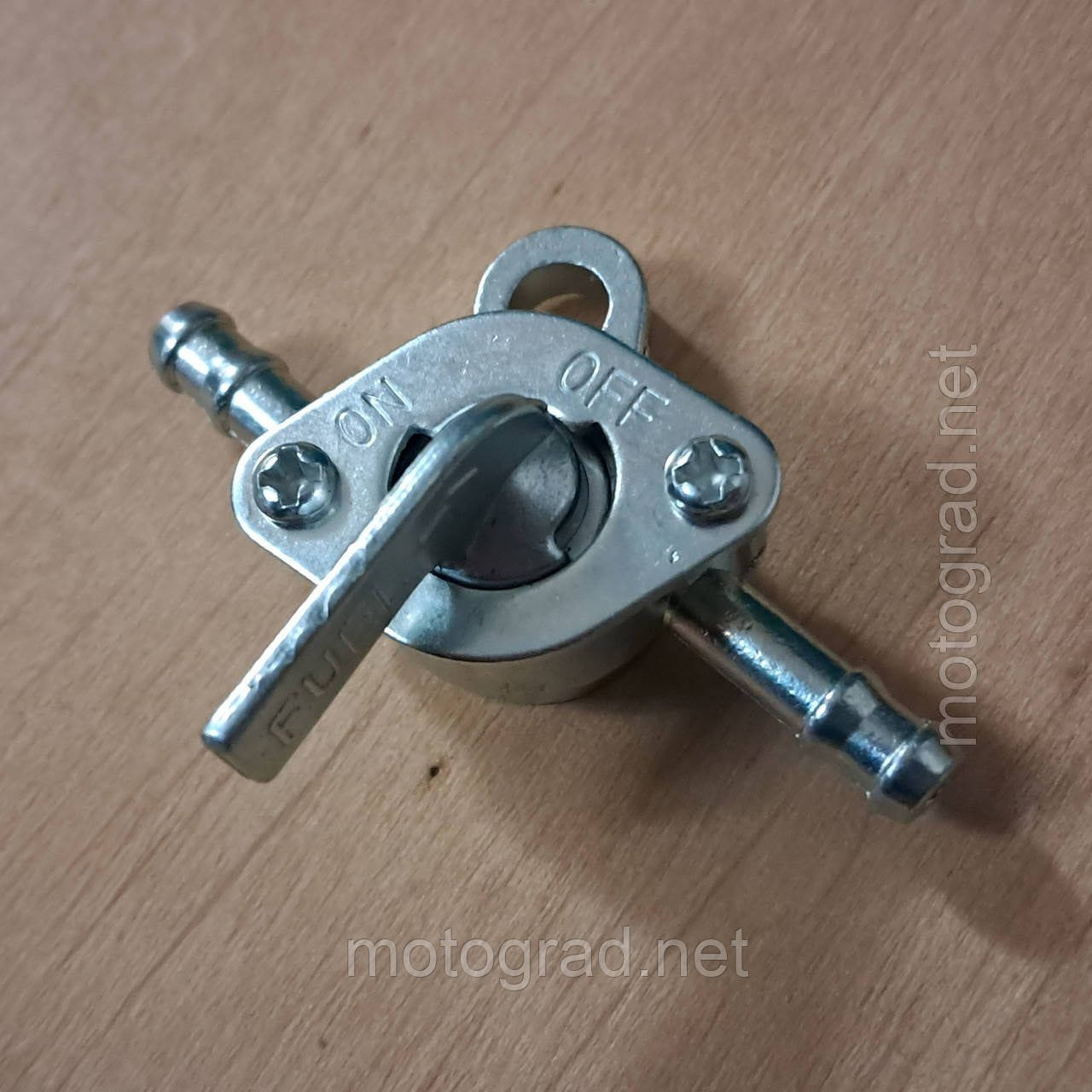 Кран паливний універсальний, кріплення під болт, фото 1