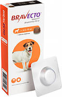 Таблетка Бравекто Bravecto от блох и клещей для собак весом 4,5- 10 кг (1 таблетка на 3 месяца)