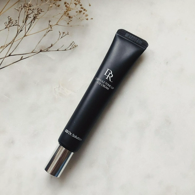 Крем проти зморшок під очима з освіжаючим і підтягуючим ефектом CU Skin Dr. Solution Capsule