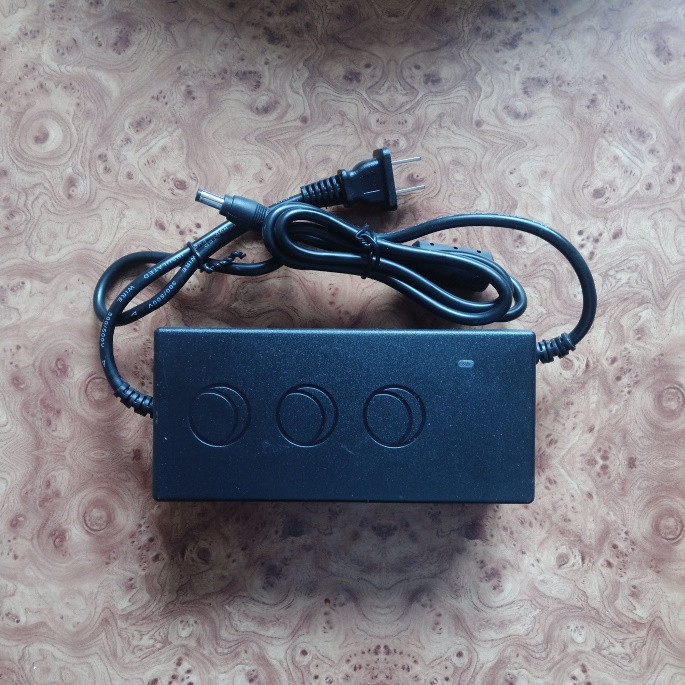 Зарядний пристрій 4S, li-ion DC 16.8V 5а CC/CV