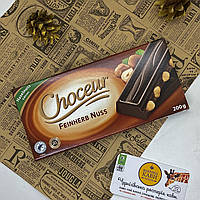 Шоколад чорний Choceur з цільним лісовим горіхом 200 г (Німеччина)