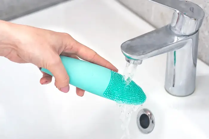 Купить Щетка для очистки кожи с подогревом Concept Sonivibe SK9010 ...