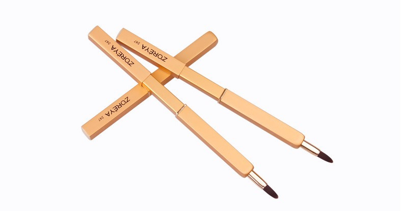 Кисть для макіяжу губ і контуру висувна Zoreya Compact gold