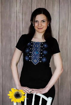 Жіноча футболка-вишиванка короткий рукав чорна із синім/розмір S, L, XXL, 3XL