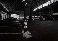 Спортивные штаны Itachi мужские с рисунком (черные) LIGItachi стильные спортивки с рисунком на голени кросс